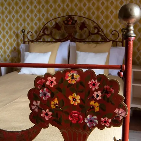 Fattoria Di Caticciano, Elegante Affittacamere Relax E Natura Vicino Firenze Guest house